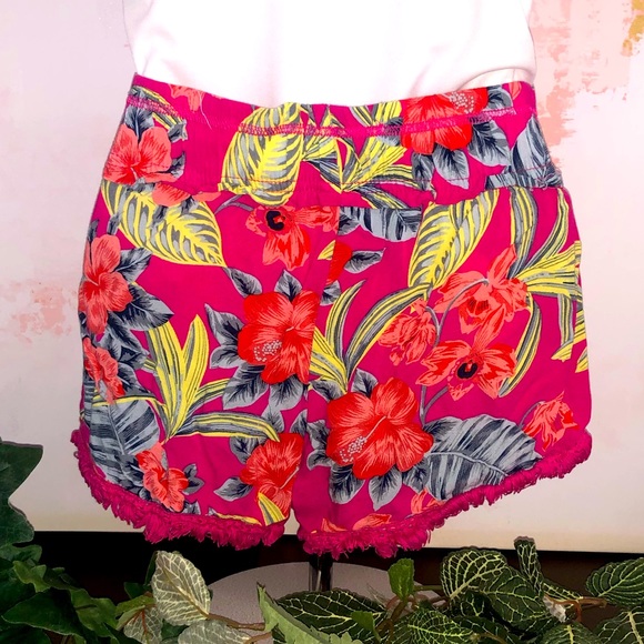 No Boundaries Shorts Hawaiian Print Shorts Poshmark